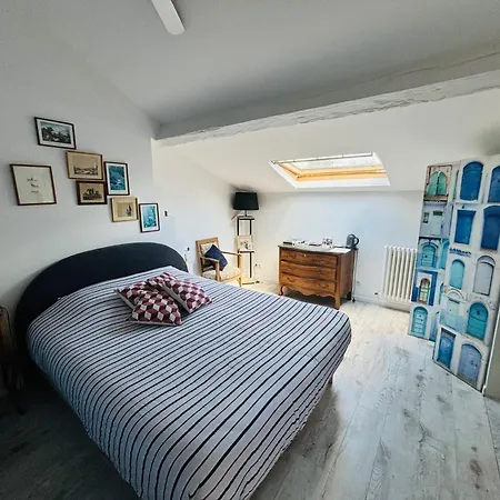 La Gentilhommiere De Bed & Breakfast 4*