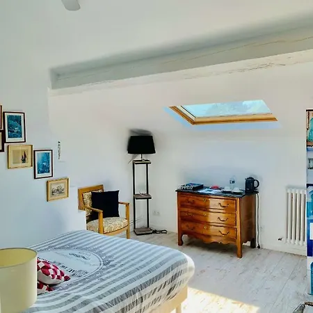 La Gentilhommiere De Alojamento de Acomodação e Pequeno-almoço