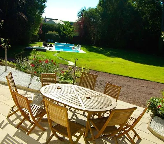 La Gentilhommiere De Bed & Breakfast 4*