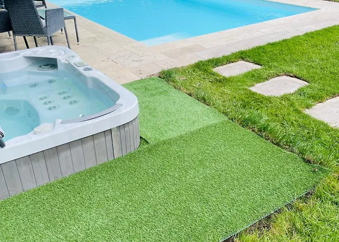 La Gentilhommiere De Bed & Breakfast Saumur